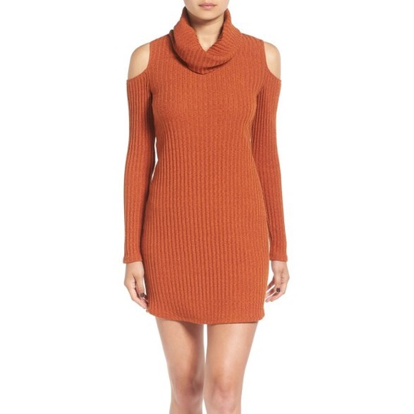 Socialite Dresses & Skirts - Socialite cold shoulder sweater dress
